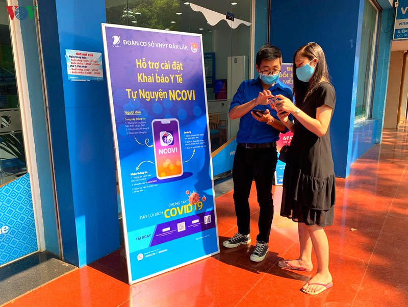 Đắk Lắk tích cực triển khai hỗ trợ cài đặt, khai báo y tế điện tử