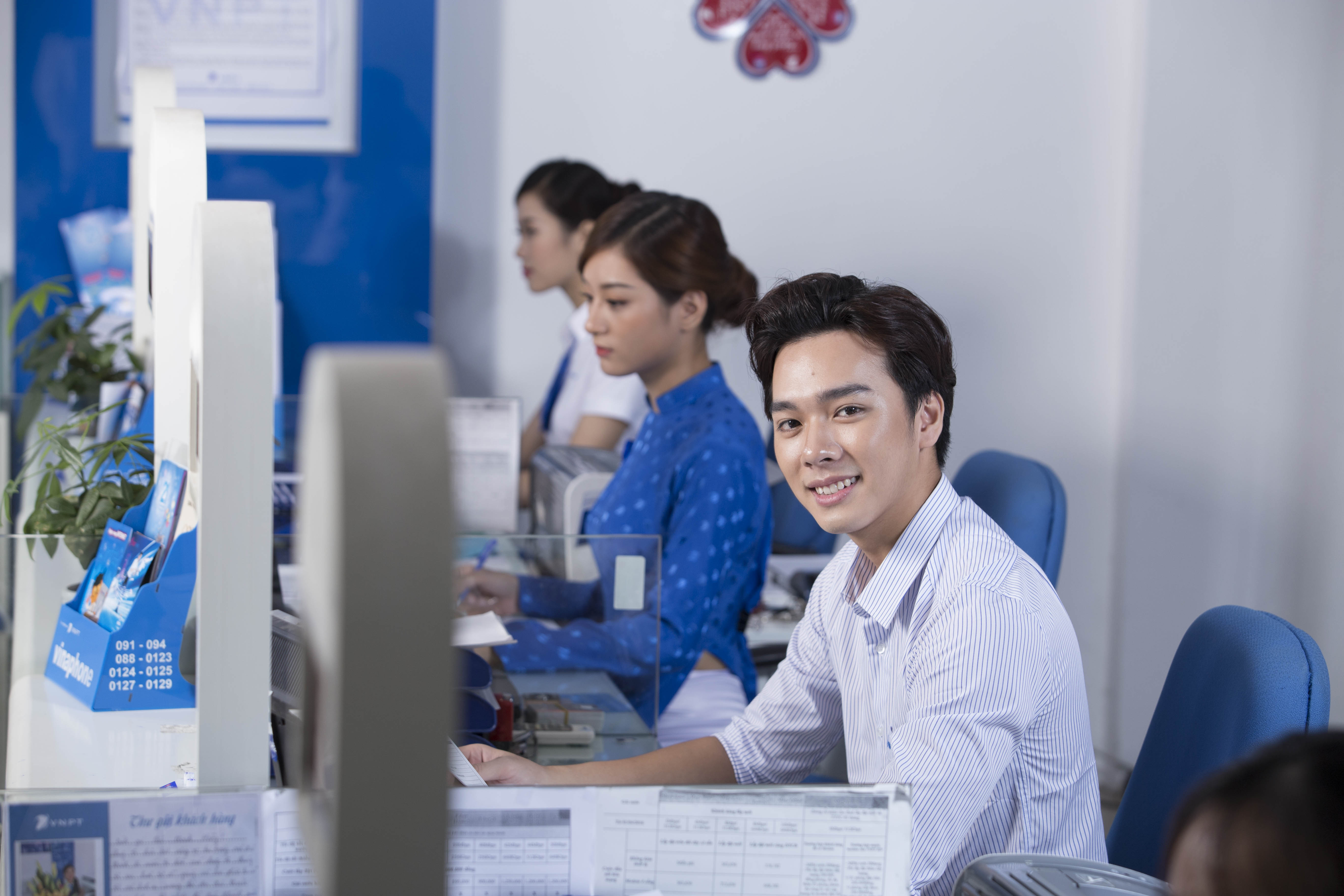 VinaPhone thông báo ngừng gia hạn thẻ cào hết hạn