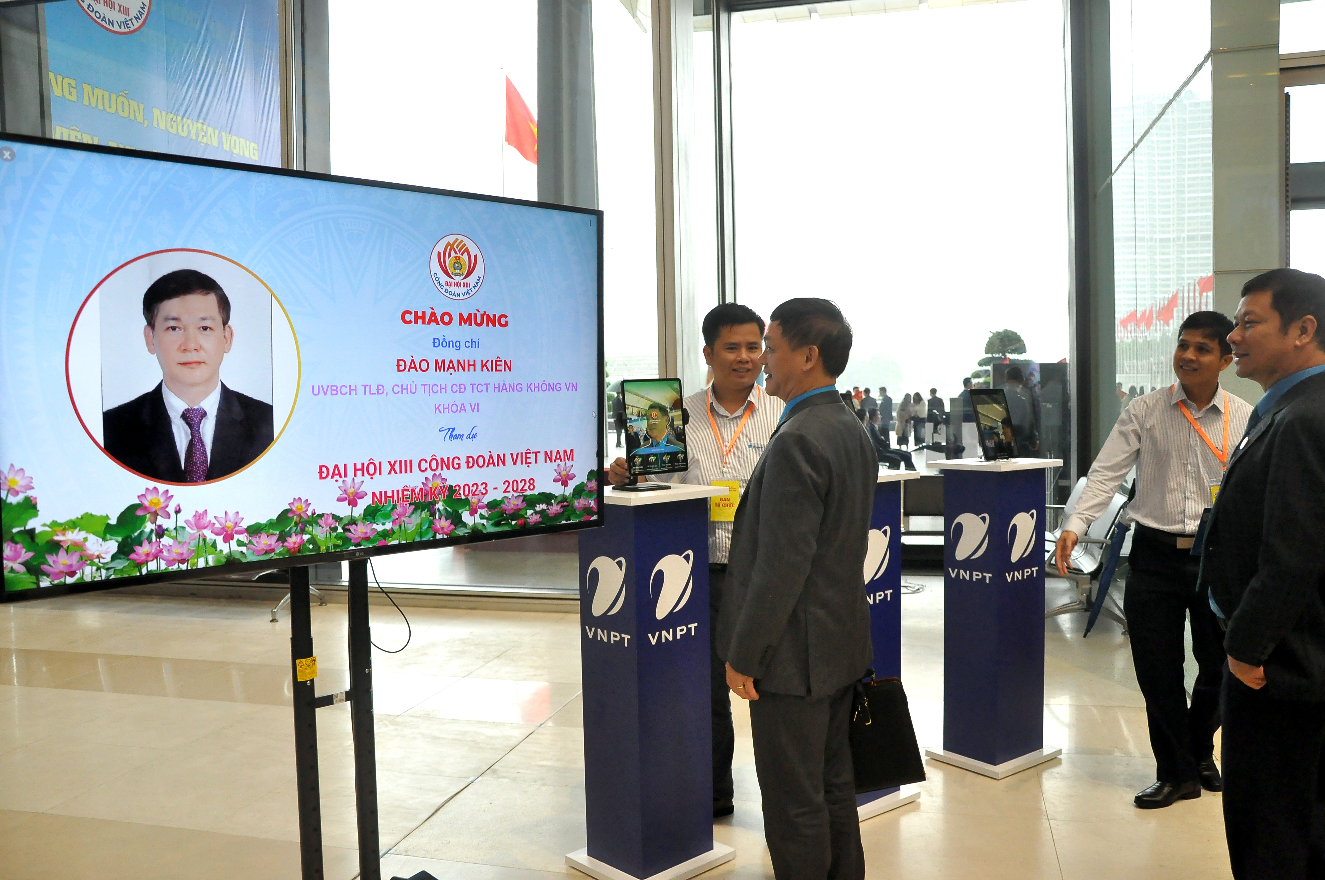 VNPT cung cấp hạ tầng viễn thông và dịch vụ số phục vụ Đại hội XIII Công đoàn Việt Nam