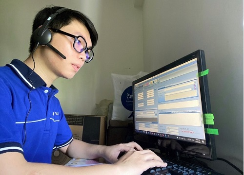 Chuyện của những “chiến binh” trực Tổng đài 1022