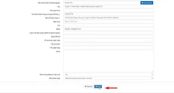 Điền đúng, đủ các thông tin khách hàng