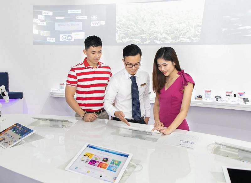 Vietnam's telecoms giant VNPT among biggest winners at IT World Awards 2020