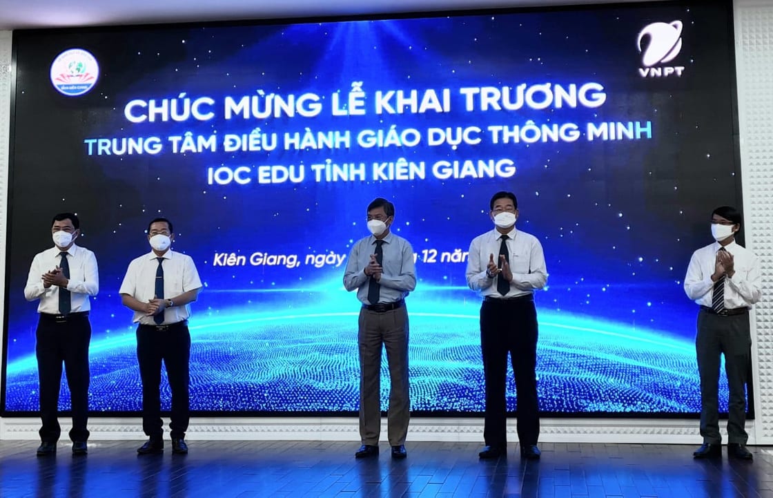 Kiên Giang khai trương Trung tâm điều hành giáo dục thông minh