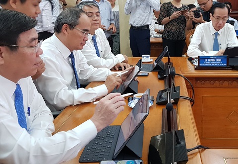 UBND Tp.HCM chọn VNPT e-Cabinet để gửi “vàng”