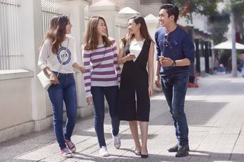 Sinh viên Vina, xem phim thả ga, thiệt là quá đã