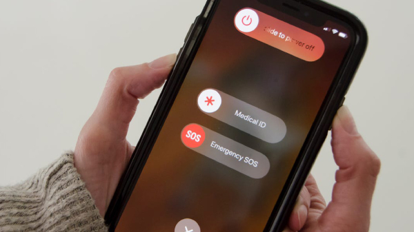 Khởi động lại điện thoại trước khi sử dụng mạng 5G