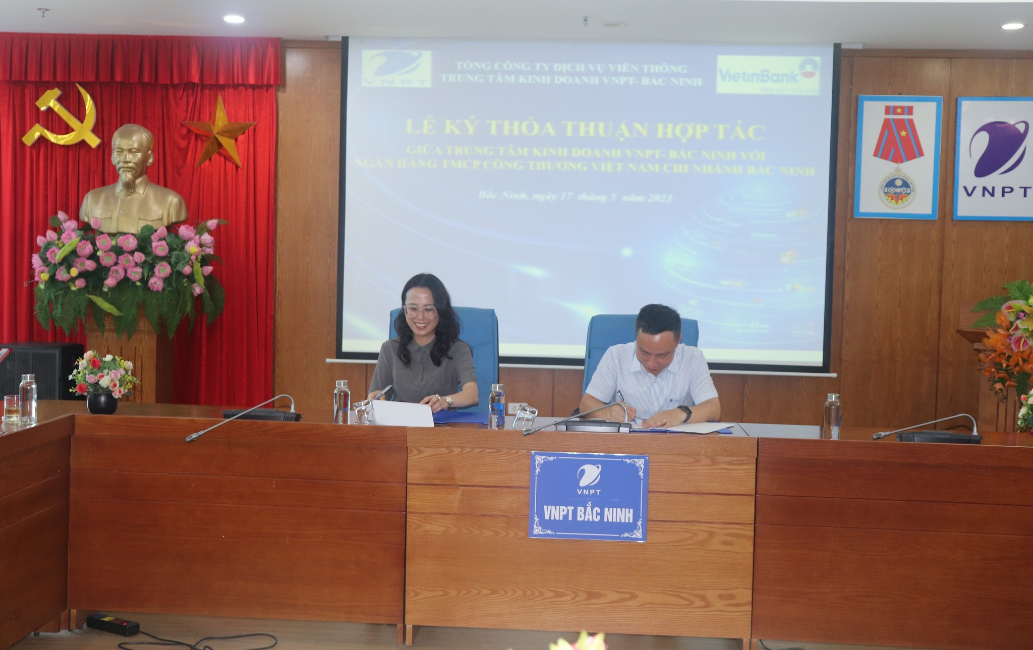 VNPT signs cooperation agreement with VietinBank