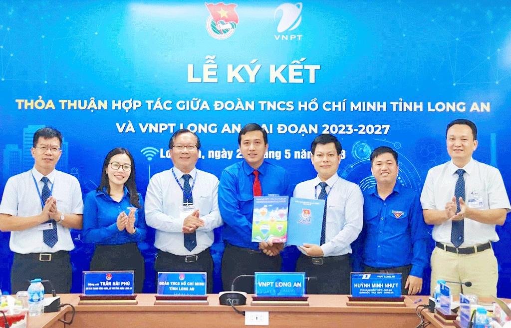 Long An Provincial Youth Union signs cooperation agreement with VNPT