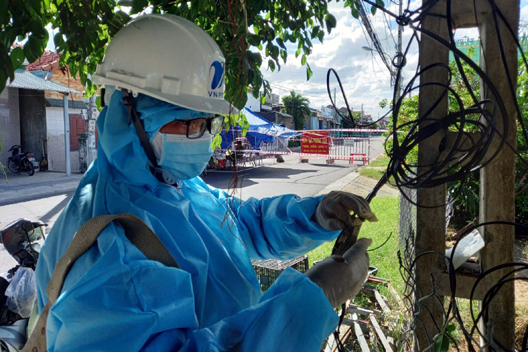 VNPT triển khai hàng loạt hệ thống mạng dịch vụ để Phú Yên chống dịch Covid-19