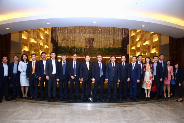 Phó thủ tướng Vương Đình Huệ ví VNPT như một “hình mẫu bùng nổ trong viễn thông"