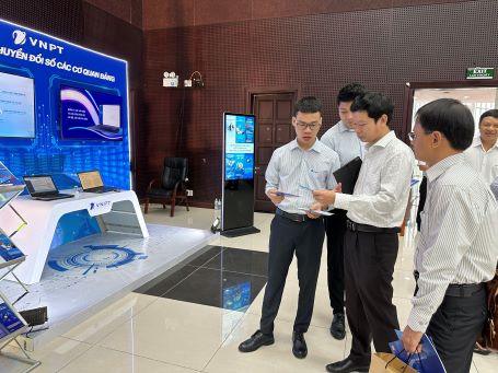 VNPT giới thiệu giải pháp chuyển đổi số cho các cơ quan Đảng 