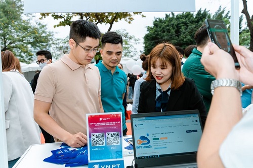 Tập đoàn VNPT giành nhiều giải lớn về các dịch vụ CNTT hữu ích cho người dùng