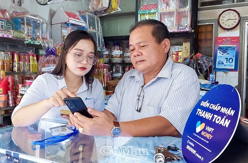 Đẩy mạnh triển khai thanh toán không dùng tiền mặt tại huyện Ngọc Hiển - Cà Mau
