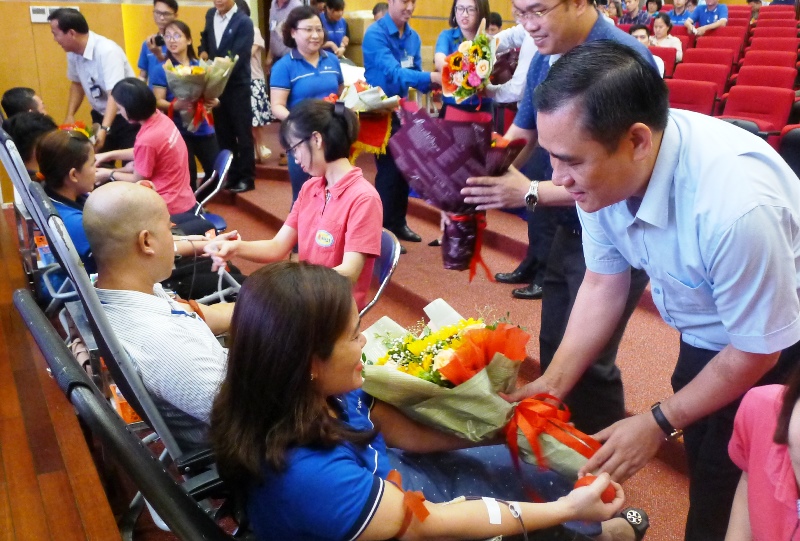 Tuổi trẻ VNPT tích cực tham gia hiến máu tình nguyện