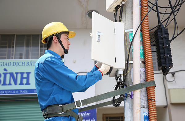 Cách lắp cáp quang tại nhà NHANH CHÓNG - Tín hiệu ỔN ĐỊNH