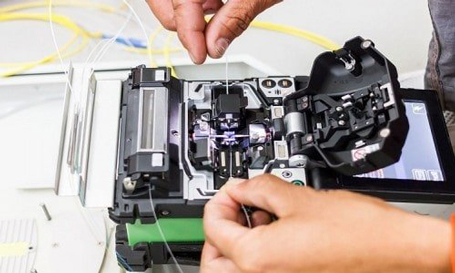 [Chi tiết] 4 cách nối dây mạng cáp quang đơn giản tại nhà