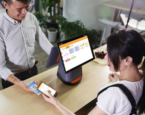 Thanh toán không dùng tiền mặt thực hiện được dễ dàng nhờ doanh nghiệp thực hiện chuyển đổi số