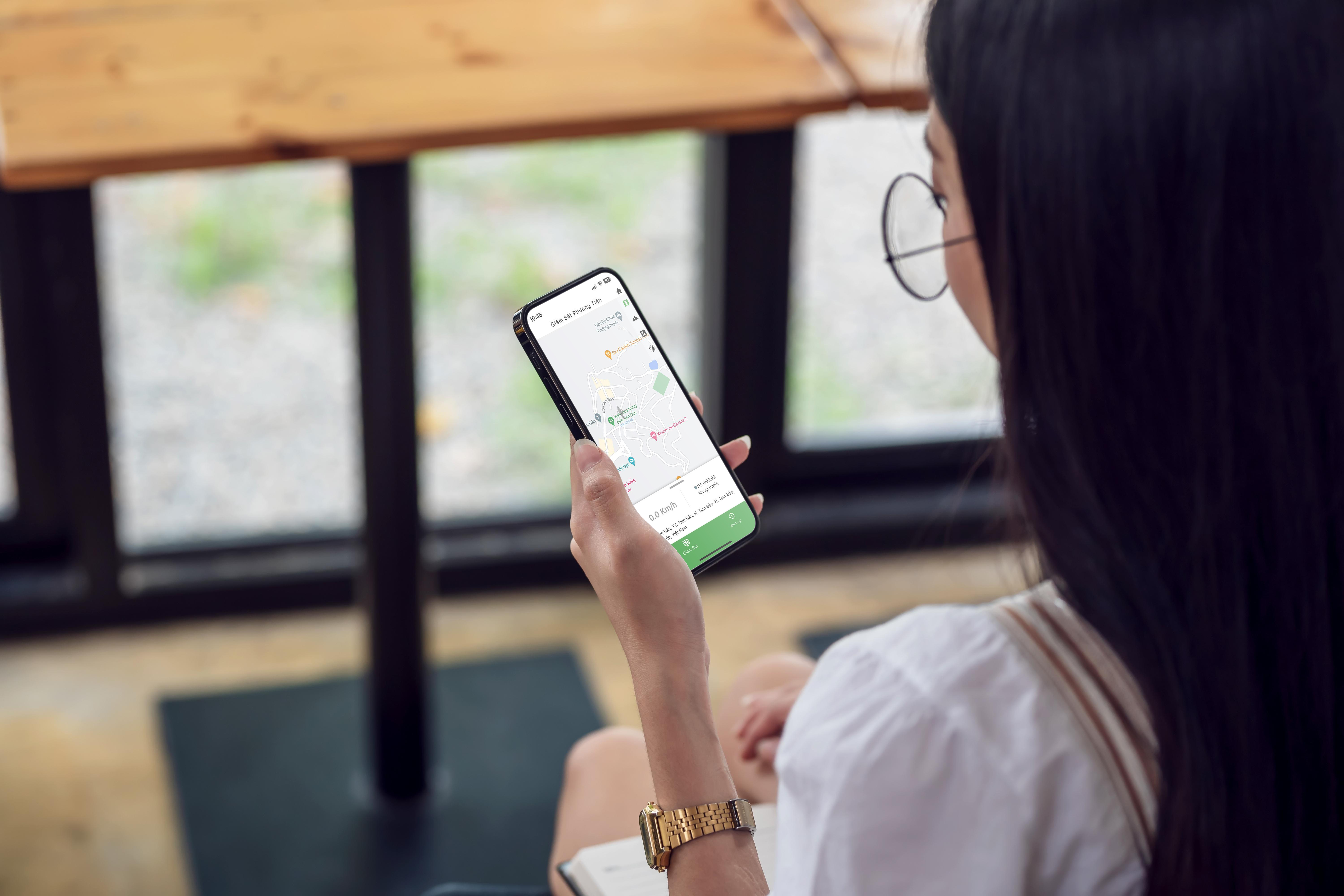 Phụ huynh an tâm với giảm pháp giám sát hành trình của VNPT