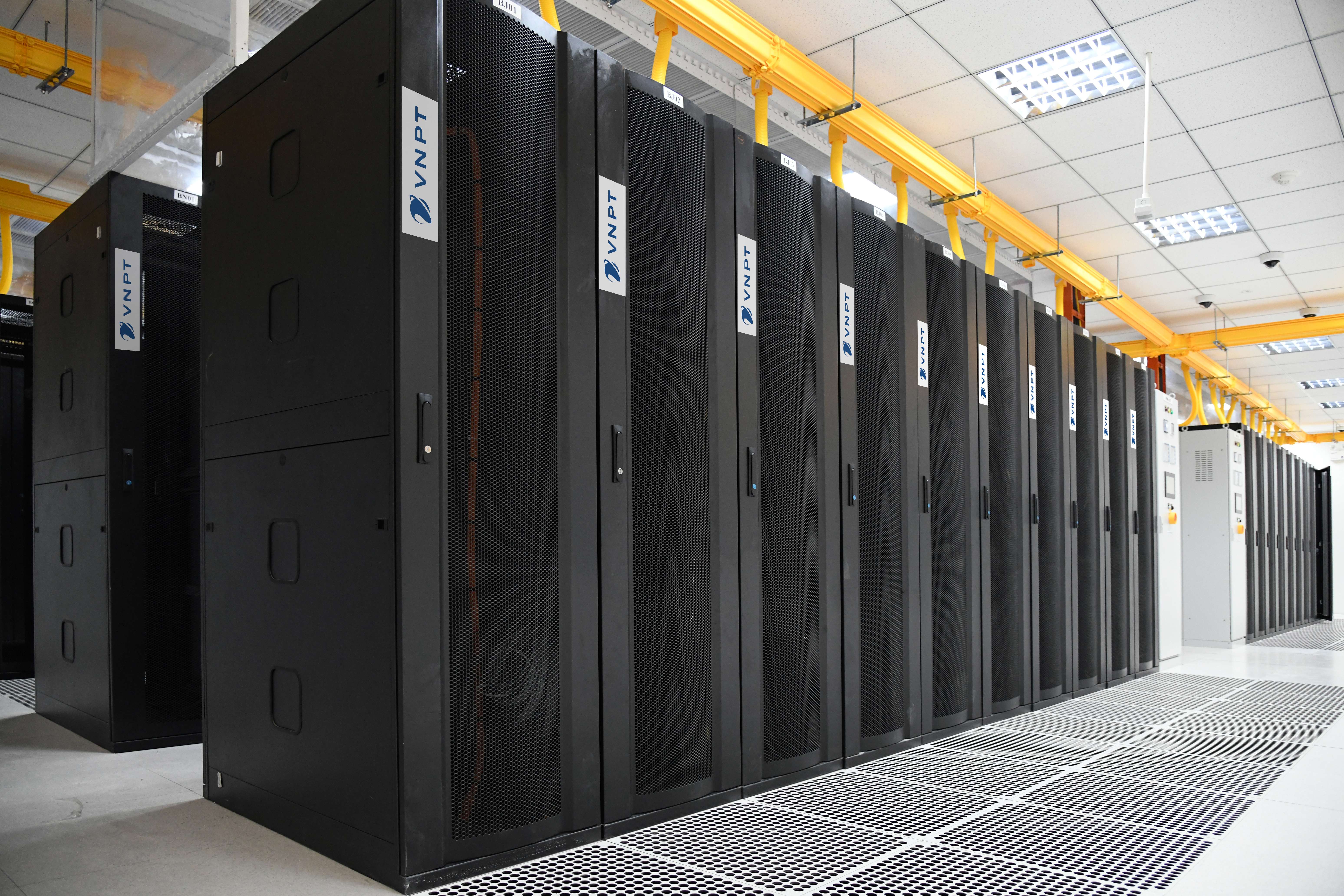 Thuê chỗ đặt máy chủ có phải là lựa chọn tối ưu cho doanh nghiệp trong thời đại số?