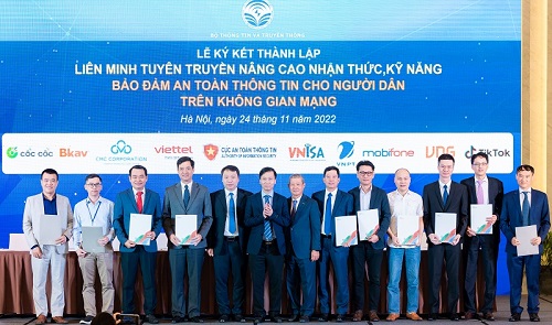 Ra mắt Liên minh tuyên truyền nâng cao nhận thức, kỹ năng bảo đảm ATTT cho người dân trên không gian mạng