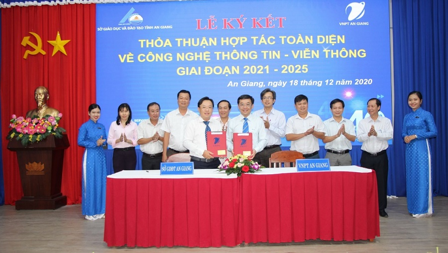 Trung tâm IOC Giáo dục An Giang: Lấy dữ liệu quản lý trường học từ VNPT