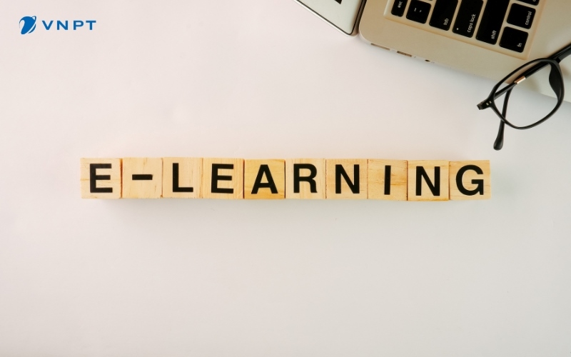 E-Learning là phương thức giáo dục trực tuyến, hỗ trợ học sinh, sinh viên và giáo viên trong học tập và giảng dạy