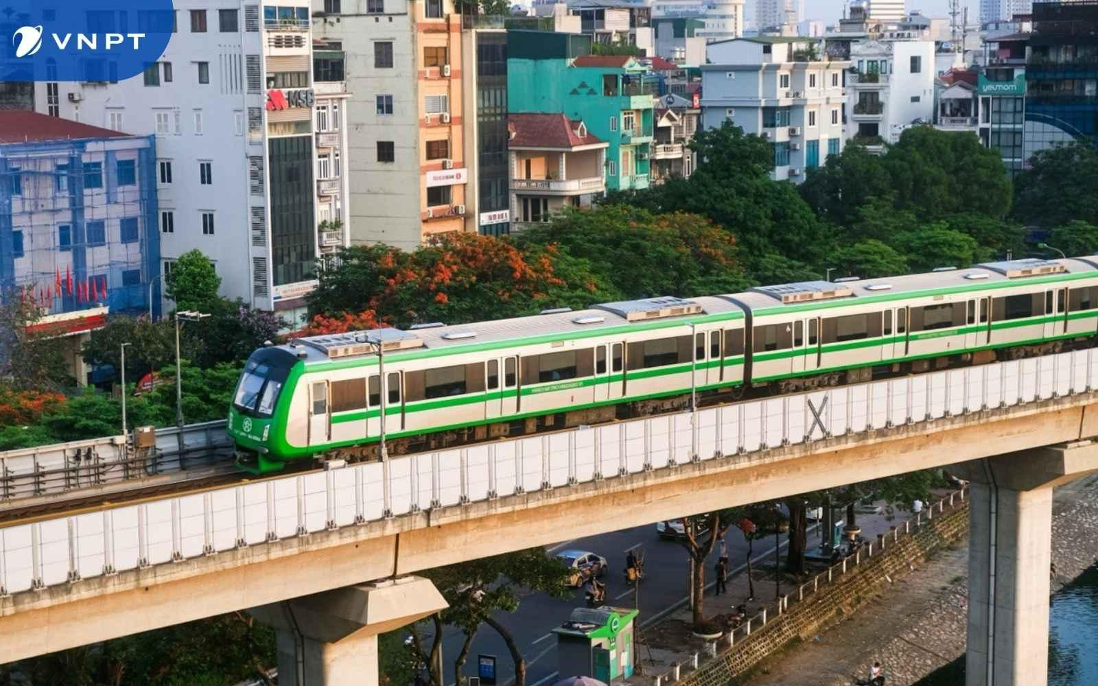 A train on a bridge

AI-generated content may be incorrect.