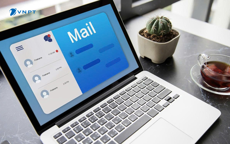 Email Hosting là dịch vụ cung cấp hạ tầng để doanh nghiệp sử dụng, lưu trữ và quản lý email trên hệ thống