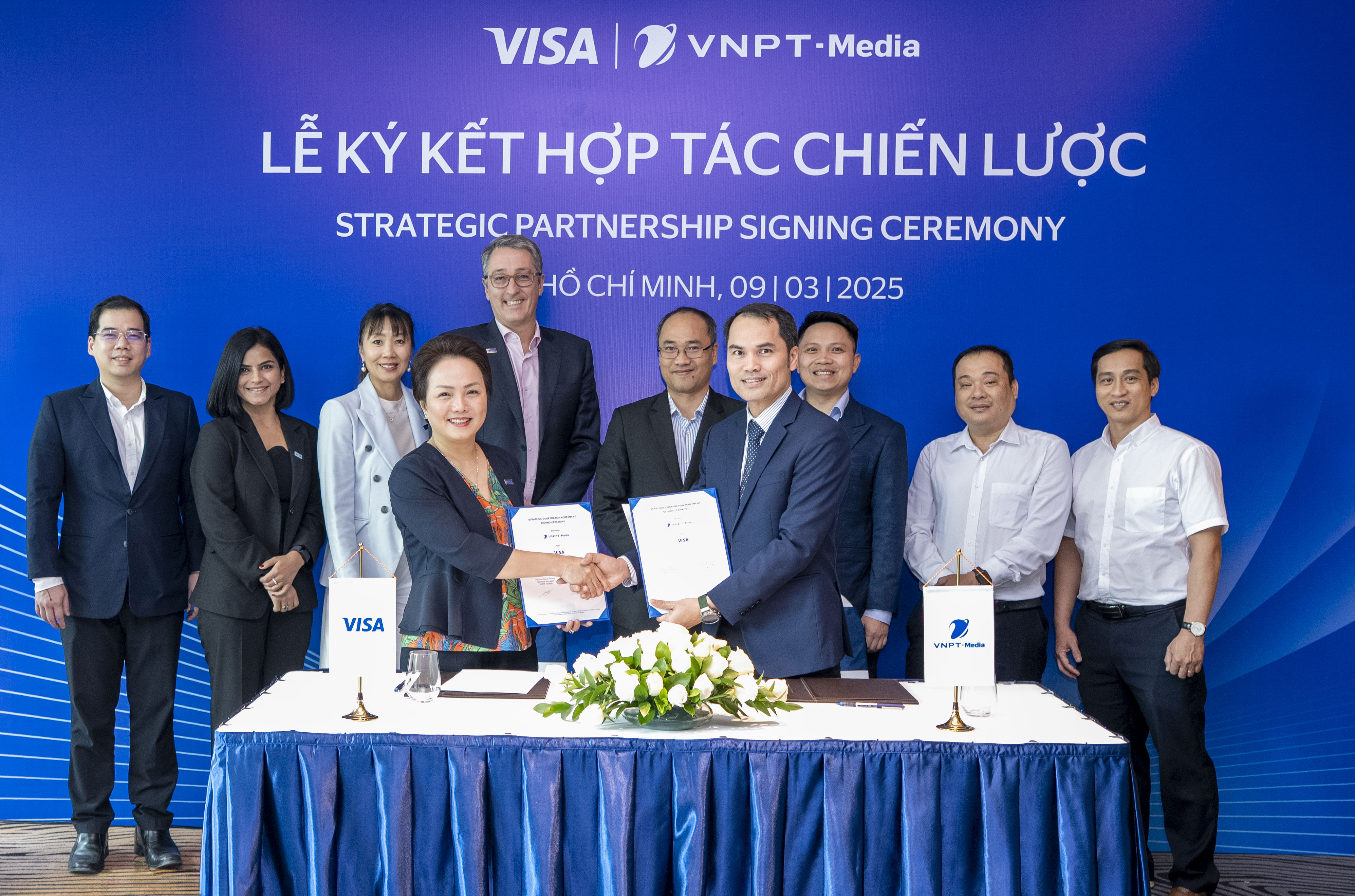 Visa, VNPT-Media sign strategic partnership to drive digital     transformation and financial inclusion in Vietnam