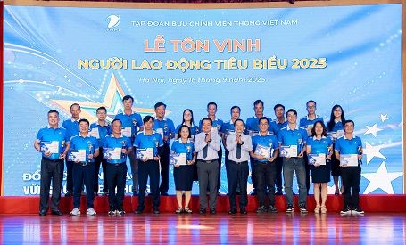Tập đoàn VNPT tôn vinh người lao động tiêu biểu 2025