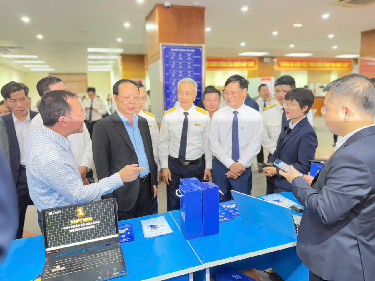 VNPT NGHỆ AN ĐỒNG HÀNH CÙNG NGÀNH THUẾ TẠI NGHỆ AN TRIỂN KHAI CHIẾN DỊCH 30 NGÀY ĐÊM