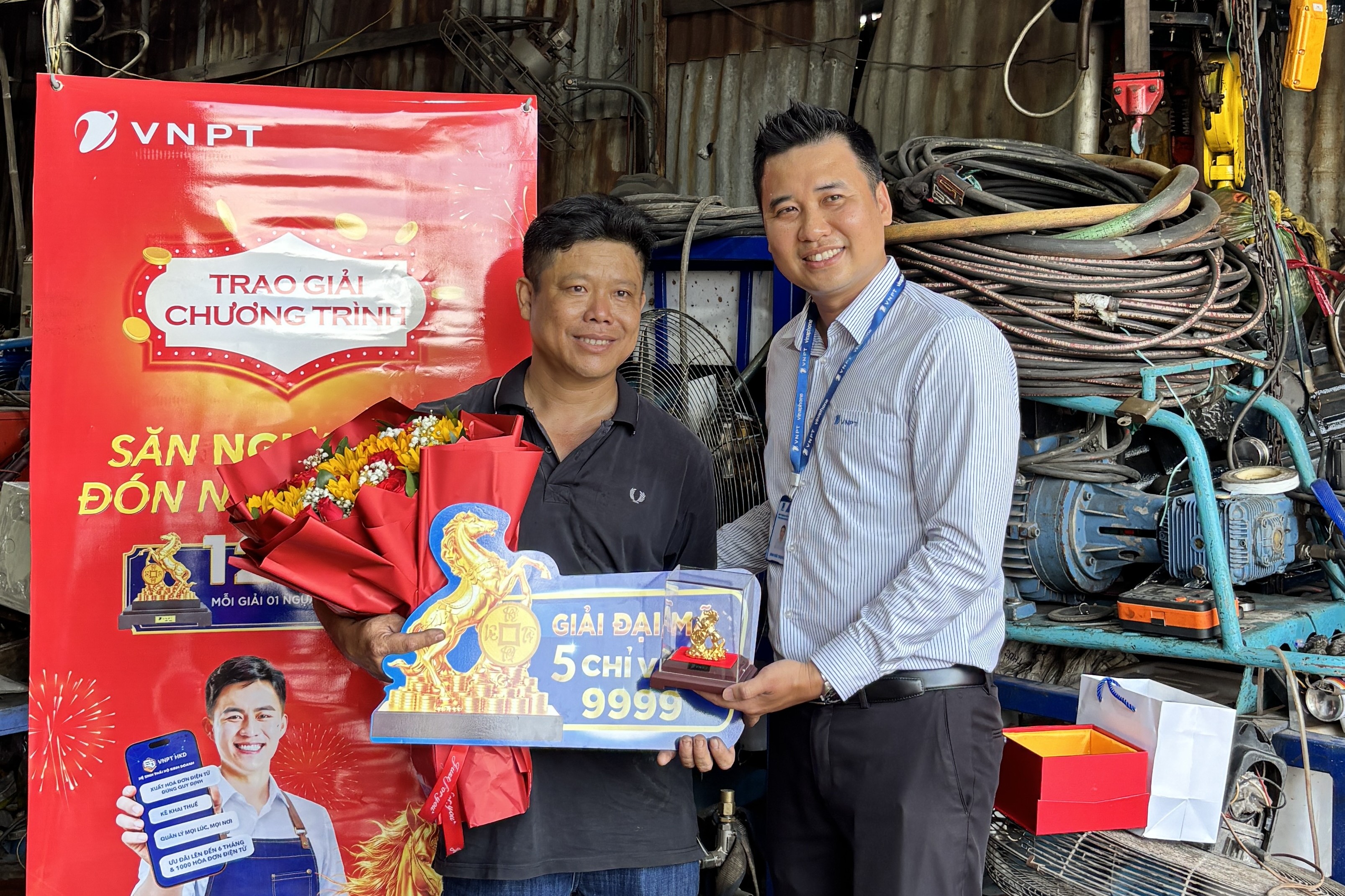 VNPT đối thoại cùng chuyên gia:"Gỡ khó" cho hộ kinh doanh khi kì kê khai thuế Qúy 1 đang cận kề